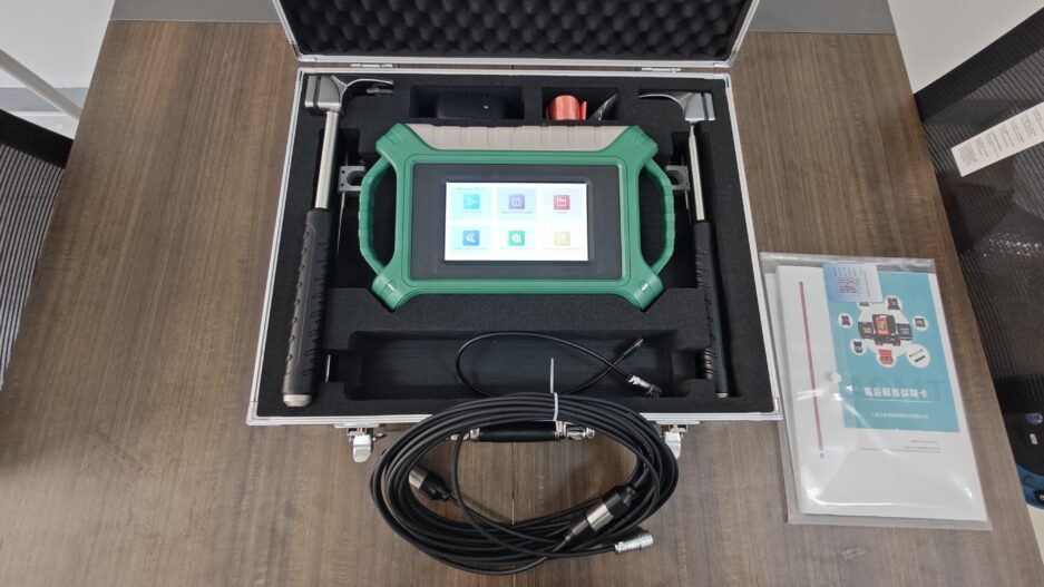 Multi-channel water detectoris