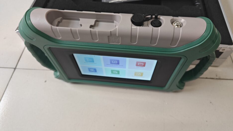 Multi-channel water detectoris